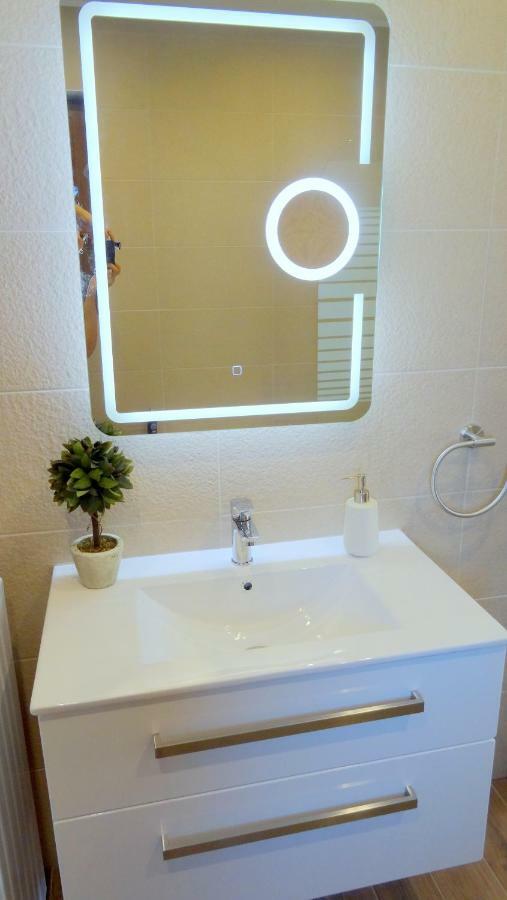 Villa Anna Kornic Bagian luar foto